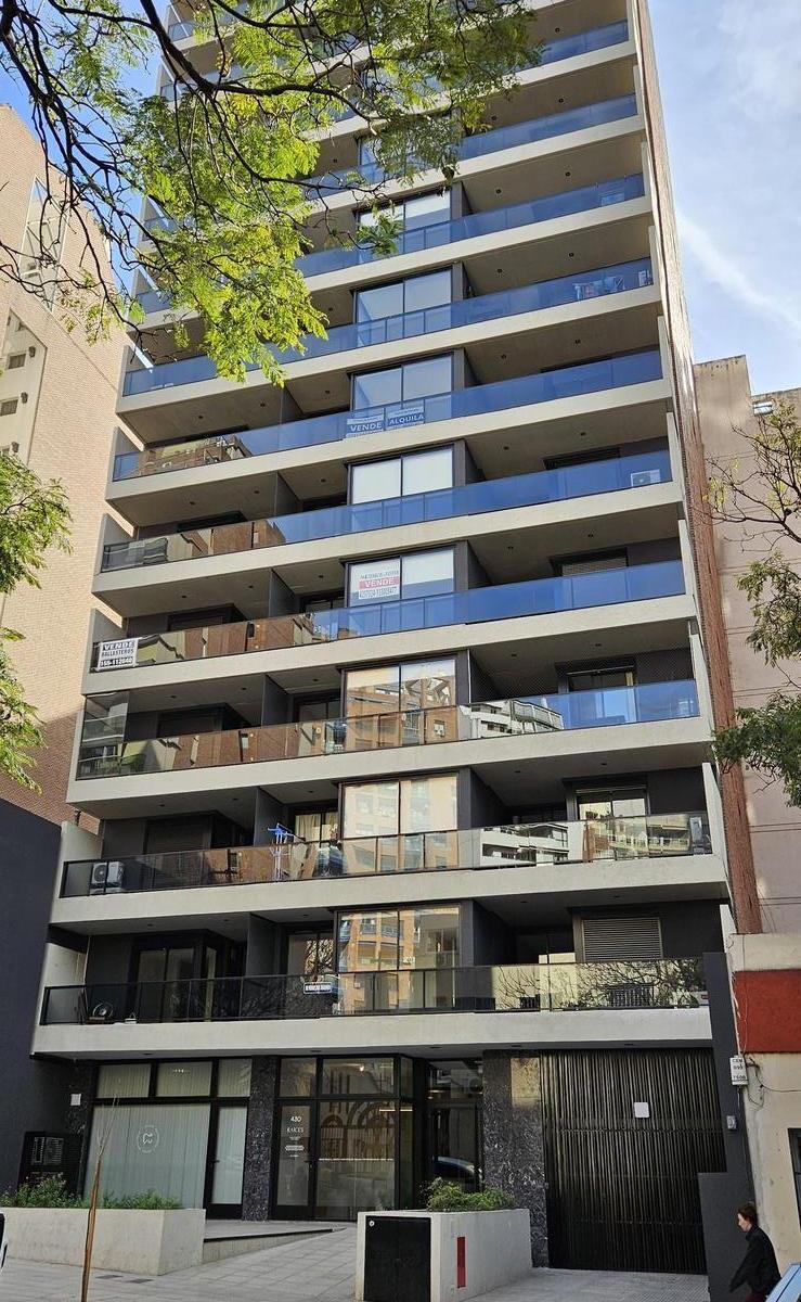 Edificio con Pileta, Sum y Asadores, 1 Dormitorio en 3° Piso Externo con Balcón, Tránsito Cáceres 430, Nueva Córdoba