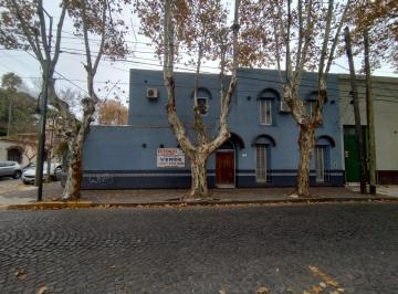 Casa · 232m² · 5 Ambientes · 1 Cochera · Casa 6 Ambientes en 2 Plantas