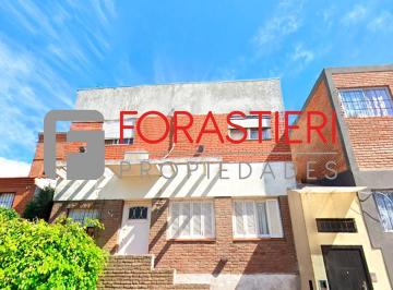 PH · 95m² · 5 Ambientes · 2 Casas de 3 Amb. en Excelente Ubicacion