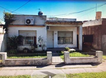 Casa de 3 ambientes, Morón · Ámplio Tres Ambientes Ideal Para Remodelar