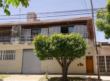 PH · 113m² · 4 Ambientes · PH en Venta 3 Dorm. en Tolosa