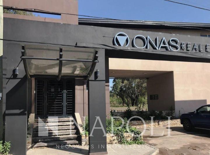 Local comercial · 400m²
