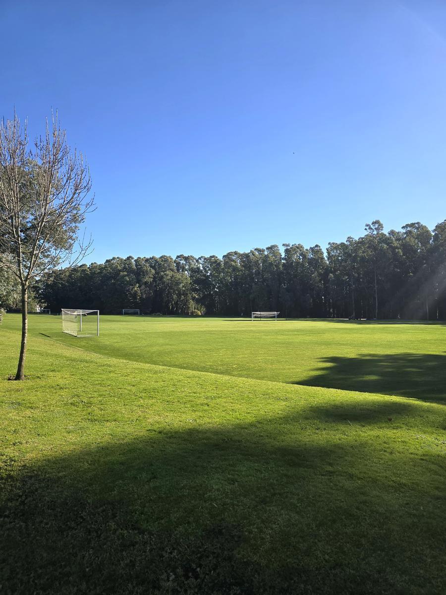 Venta de lote 735m² en Barrio Privado Rumenco Los Olivos