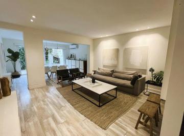 Casa · 254ha · 5 Ambientes · 1 Cochera · Alquiler Casa 4 Dorm + Playroom y Scio Pocitos Patio y Gge