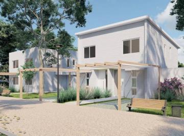 Casa · 116ha · 4 Ambientes · 1 Cochera · Vendo Casa Tres Dorm. Parque Burnett - Punta del Este