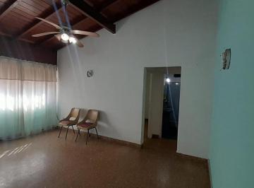 PH · 42ha · 2 Ambientes · Casa PH en Venta en San Justo