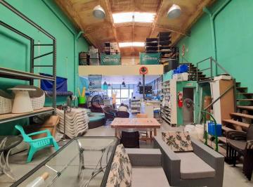 Bodega-Galpón · 188m² · 3 Ambientes · Venta Galpón. 27 de Febrero Al 100. Rosario