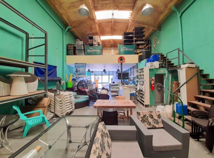 Bodega-Galpón · 188m² · 3 Ambientes