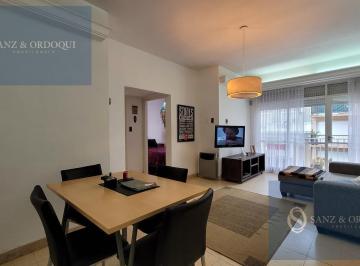 Departamento · 67m² · 3 Ambientes · Departamento en Centro · 3 Amb en Frente, Dep. Servicio