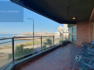 Departamento · 217m² · 5 Ambientes · 2 Cocheras · Departamento en La Perla · Vista Al Mar, Terraza y Cochera