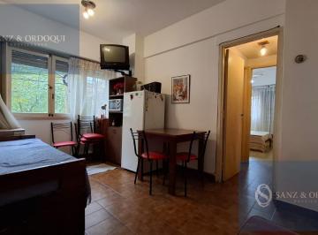 Departamento · 33m² · 2 Ambientes · Venta - Departamento Dos Ambientes con Ventana Al Frente - Arenales 2496