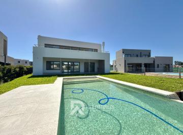 Casa · 216m² · 7 Ambientes · 6 Cocheras · Casa en Venta 3 Ambientes Galeria Pileta Parrilla Barrio Santa Ana Tigre a La Laguna