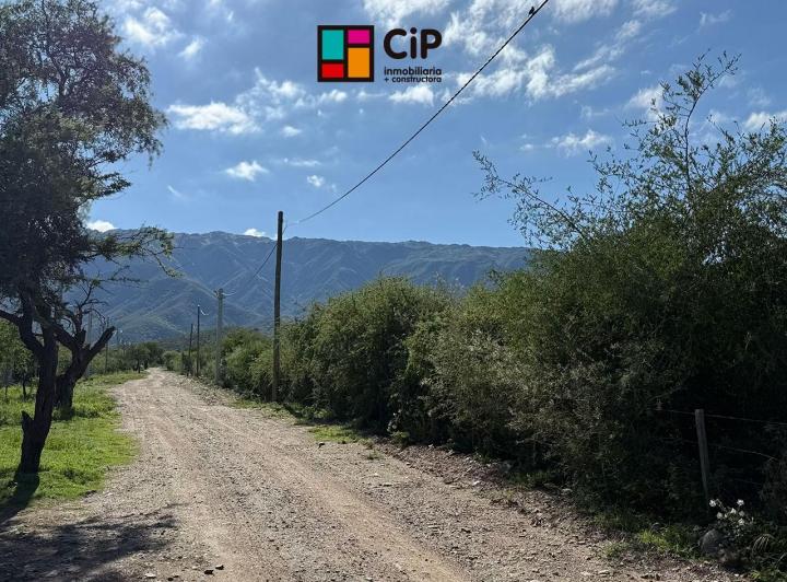 Terreno · 1900m²