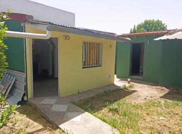 PH de 3 ambientes, Esteban Echeverría · Casa Interna por Pasillo 3 Ambientes