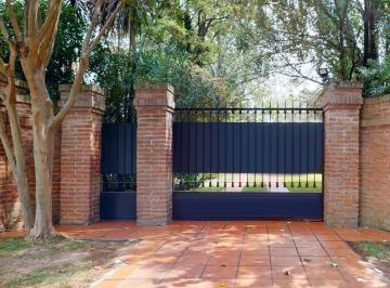Terreno · 350m² · 7 Ambientes · 2 Cocheras · Casa - Manuel B Gonnet