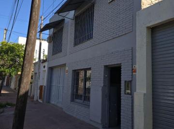 Casa de 12 ambientes, Córdoba · Vendo y Alquilo Casa! Ideal Oficinas Comerciales