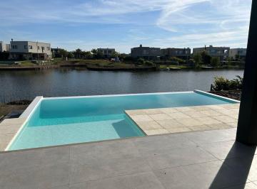 Casa · 219m² · 5 Ambientes · 3 Cocheras · Alquiler Casa - Barrio Ceibos - Puertos del Lago - Sin Muebles