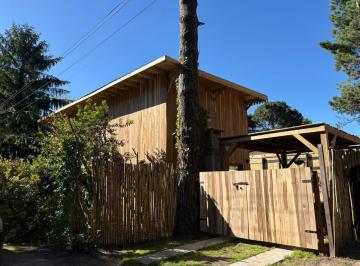FLM-FLM-501_2 · Casa 3 Dorm.. | de La Calandria Al 400
