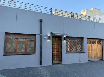 PH de 3 ambientes, La Matanza · PH 3amb. Patio/terraza /garage.