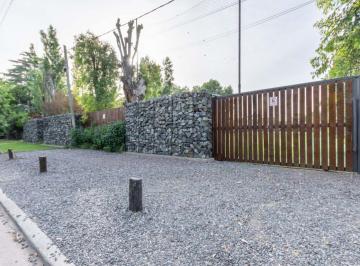 Casa de 1 ambiente, La Plata · Casa en Venta en 505 25 y 27