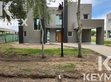 Casa · 187m² · 5 Ambientes · 1 Cochera · Venta Casa Haras del Sur 3