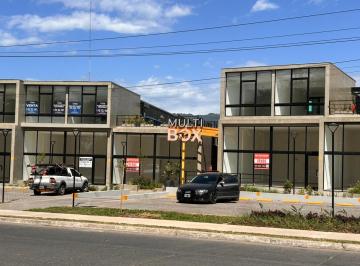 Oficina comercial · 33m² · 1 Cochera · Oficinas en Venta en Complejo Multibox, Camino del Peru Al 600