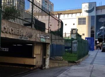 Garage · Venta de Cochera Doble a m de Alto Palermo!