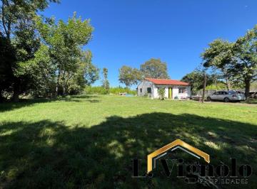 Casa de 4 ambientes, Pilar · Casa a Reciclar con Excelente Lote de 2100 m², Excelente Ubicación a m de Caamaño en Villa Rosa
