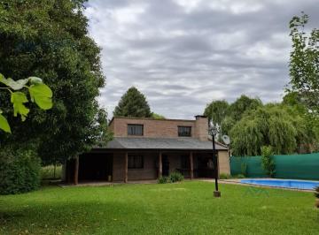 Quinta vacacional · 600m² · 2 Ambientes · 1 Cochera · Quinta en Las Orquideas y Camelias, Luar Kayad, Pergamino, Bs. As.