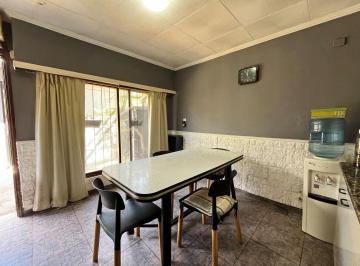 ZUN-ZUN-1245_2 · Casa 6 Ambientes 4 Dorm.. | Rosetti Al 2700
