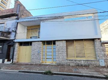 Casa de 5 ambientes, Ciudad de Santa Fe · Casa Céntrica de 3 Dorm. Al Frente con Cochera