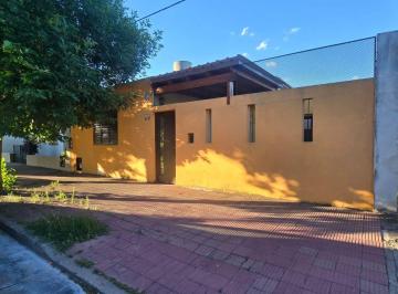 Casa de 5 ambientes, Córdoba · Venta Casa 3 Dorm. en Alto Alberdi con Patio