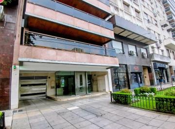 Departamento · 182m² · 6 Ambientes · 2 Cocheras · Departamento Carlos Pellegrini 1300 3 Mb Categoria