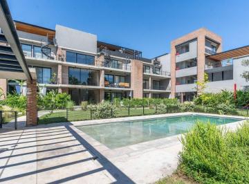Departamento · 76m² · 3 Ambientes · 1 Cochera · Departamento en Venta en Square 39 de 3 Amb C/gran Jardin