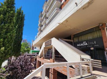 Local comercial · 90m² · 2 Ambientes · Local en Venta en Pinamar Centro Galeria Marvento 2 Plantas Apto Comercial - Gastronomico - Residencial