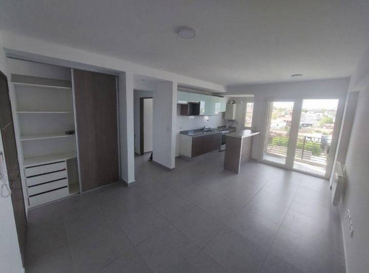 Departamento · 50m² · 2 Ambientes · 1 Cochera