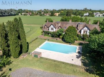 Departamento · 104m² · 3 Ambientes · 1 Cochera · Venta Dormie 2 Dorm. en Martindale Cc con Vista Al Polo