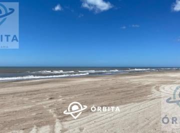Terreno · 1100m² · Lote en Venta en Barrio Acacias, Costa Dunas