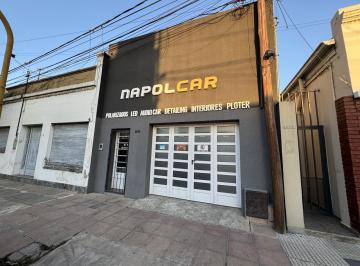 Casa · 100m² · 3 Ambientes · 2 Cocheras · Venta - Casa con Local Comercial Tipo Duplex - B° Candioti