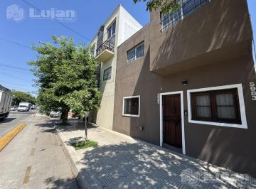 PH · 88m² · 4 Ambientes · Venta Mataderos PH 4 Amb con Quincho y Terraza