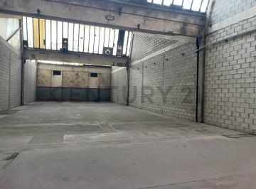 Depósito · 375m² · Deposito de 375 m² en Alquiler, Dentro de Predio con Seguridad, Florida Oeste