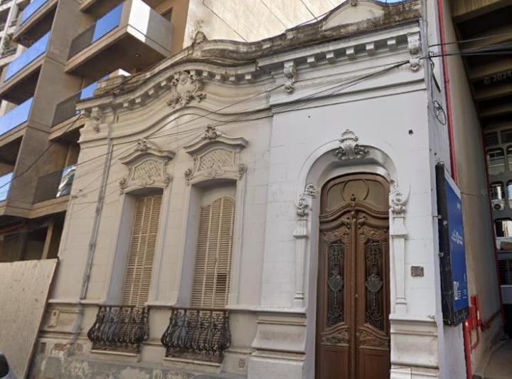 Casa · 300m²