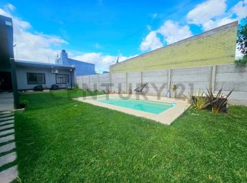 Casa · 67m² · 4 Ambientes · 2 Cocheras · Casa en Venta en Tierra de Sueños Puerto San Martin
