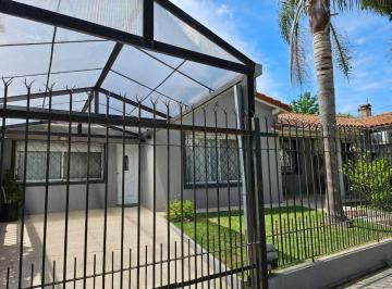 Casa de 4 ambientes, Tres de Febrero · Casa - Venta - Ciudad Jardín