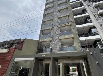 Departamento · 47m² · 2 Ambientes · 1 Cochera · Departamento de Categoria 2 Ambientes con Balcon y Parrilla en Quilmes