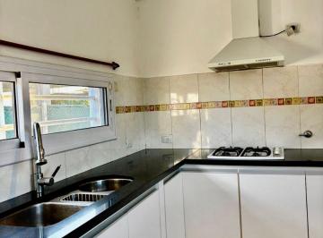 Casa de 3 ambientes, Bahía Blanca · San Agustin - Casa en Venta