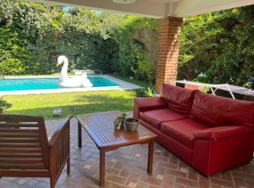 Casa · 121m² · 4 Ambientes · Casa en El Lauquen