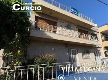 Casa · 159m² · 4 Ambientes · Venta Casa 4 Ambientes con Garage en Lote Propio en Villa Lugano, Caba