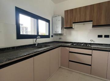 Casa de 4 ambientes, Córdoba · Vendo Excelente Duplex a Estrenar de Dos Dorm. con Posibilidad Ampliacion Docta