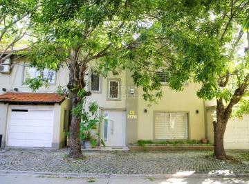Casa de 6 ambientes, San Isidro · Espectacular Casa Familiar con Detalles de Categoría – Jardín Soñado y Amplios Espacios